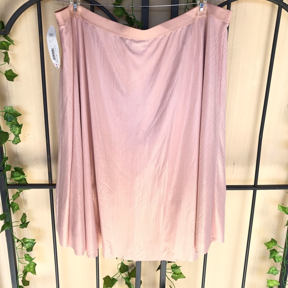 Boutique Skirt 3X Rose Gold Thread Stretch Waist